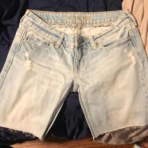 American Eagle cut off shorts
